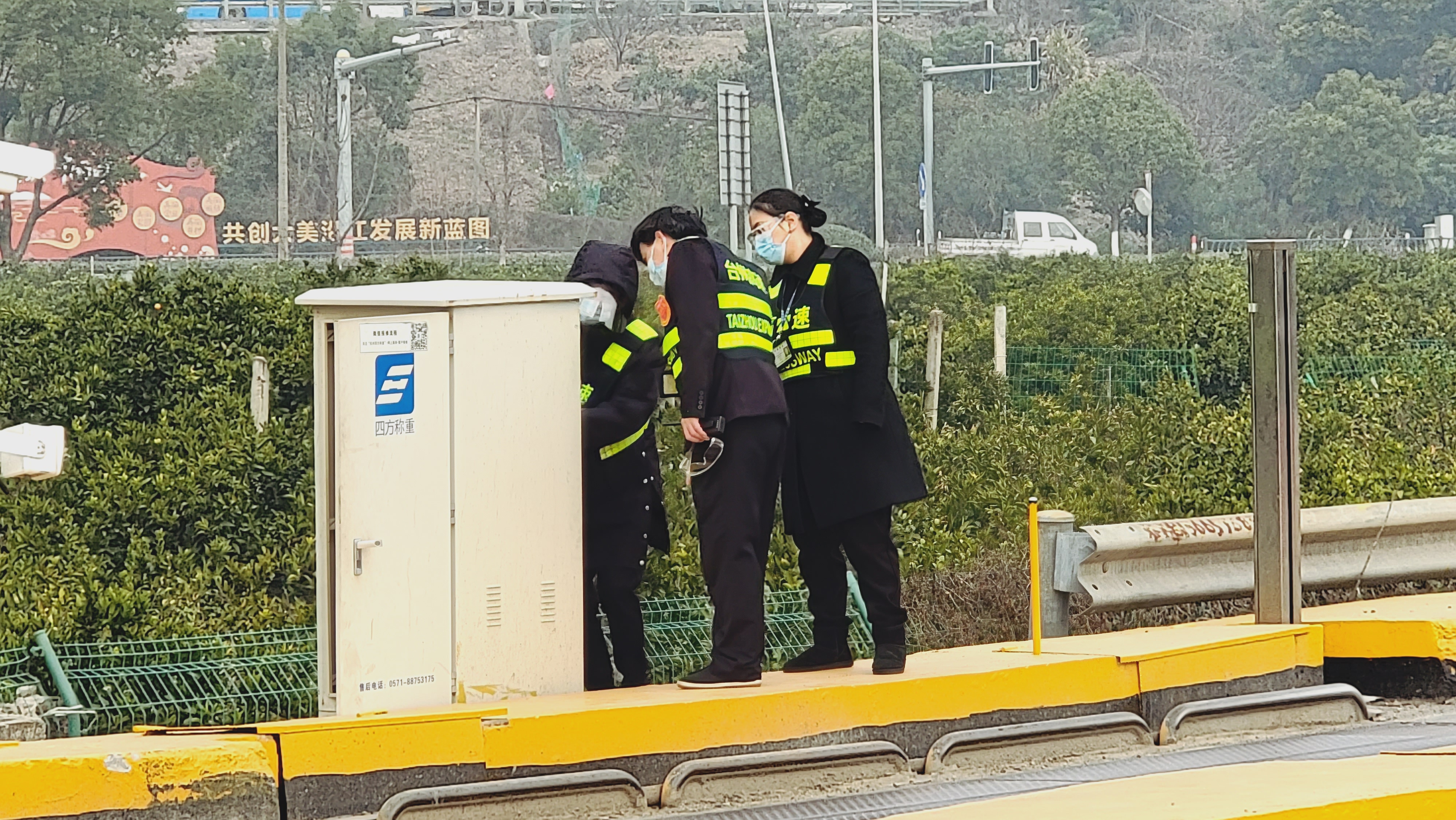 1677452104242902.jpg 1.jpg