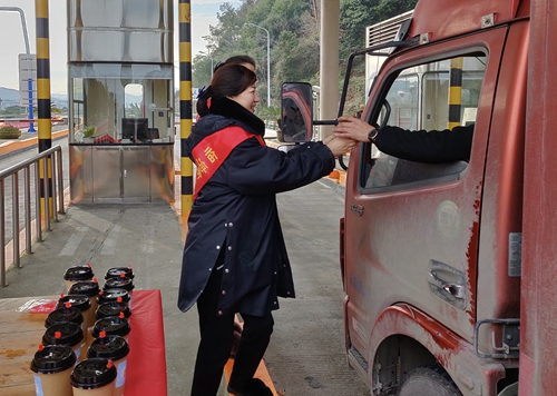 圖為活動現(xiàn)場 陳瑩攝。=_副本.jpg